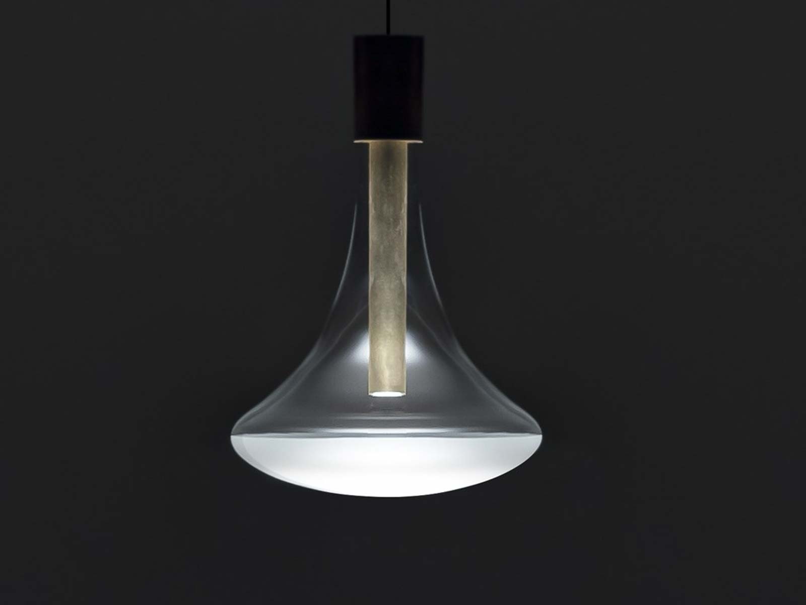 https://objectstorage.ap-seoul-1.oraclecloud.com/n/cnk6gaix2gpw/b/loqoqo-conv/o/davide-groppi/cathode-suspension-lamp-2700-k/cathode_12a1_2.jpg