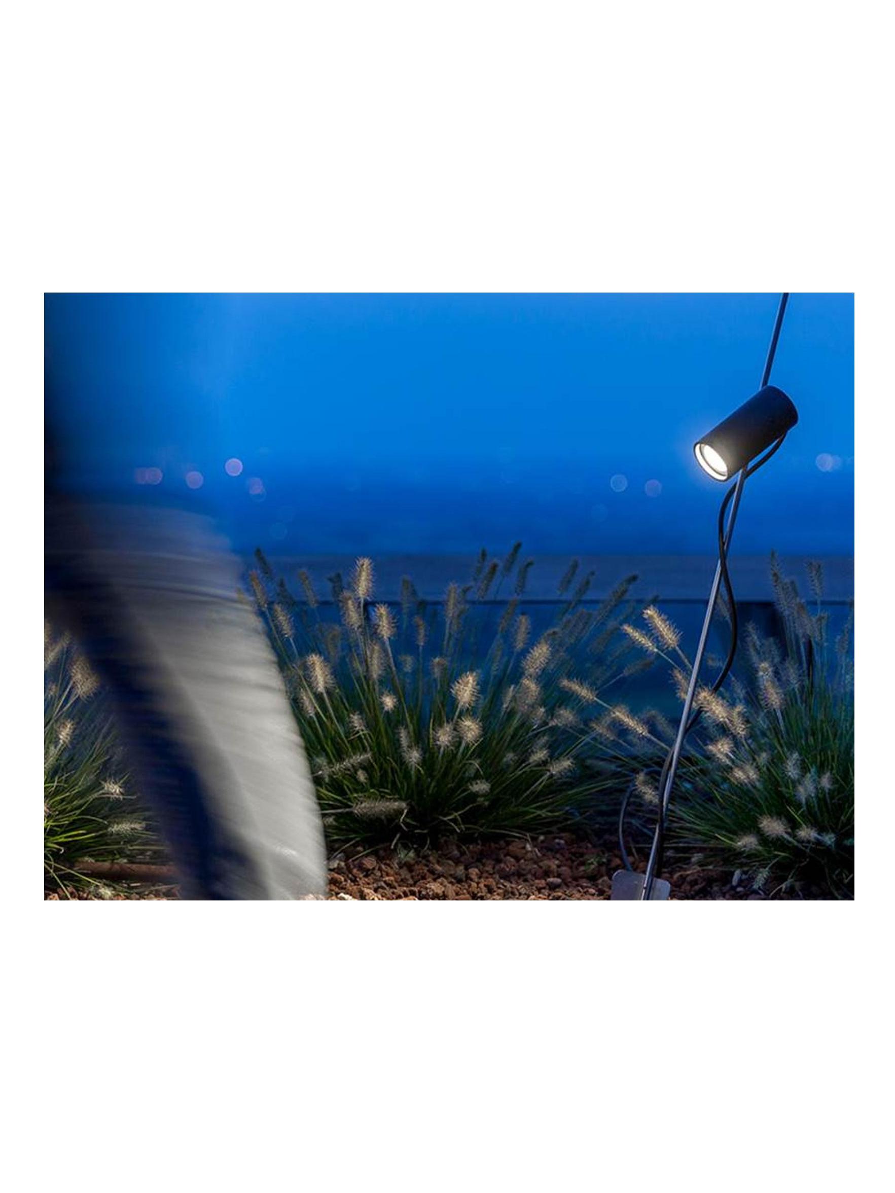 https://objectstorage.ap-seoul-1.oraclecloud.com/n/cnk6gaix2gpw/b/loqoqo-conv/o/davide-groppi/grillo-floor-lamp-outdoor/grillo_groppi.jpg