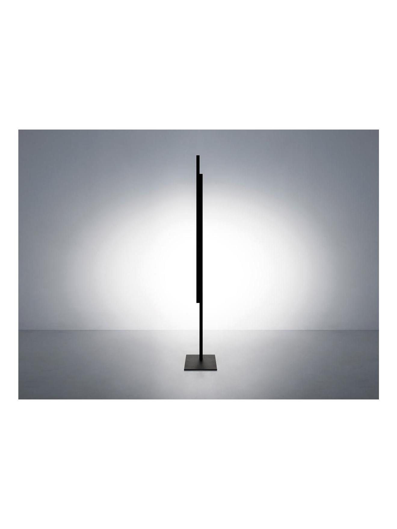 https://objectstorage.ap-seoul-1.oraclecloud.com/n/cnk6gaix2gpw/b/loqoqo-conv/o/davide-groppi/hashi-floor-lamp/hashi-floor-lamp-davide-groppi-2.jpg