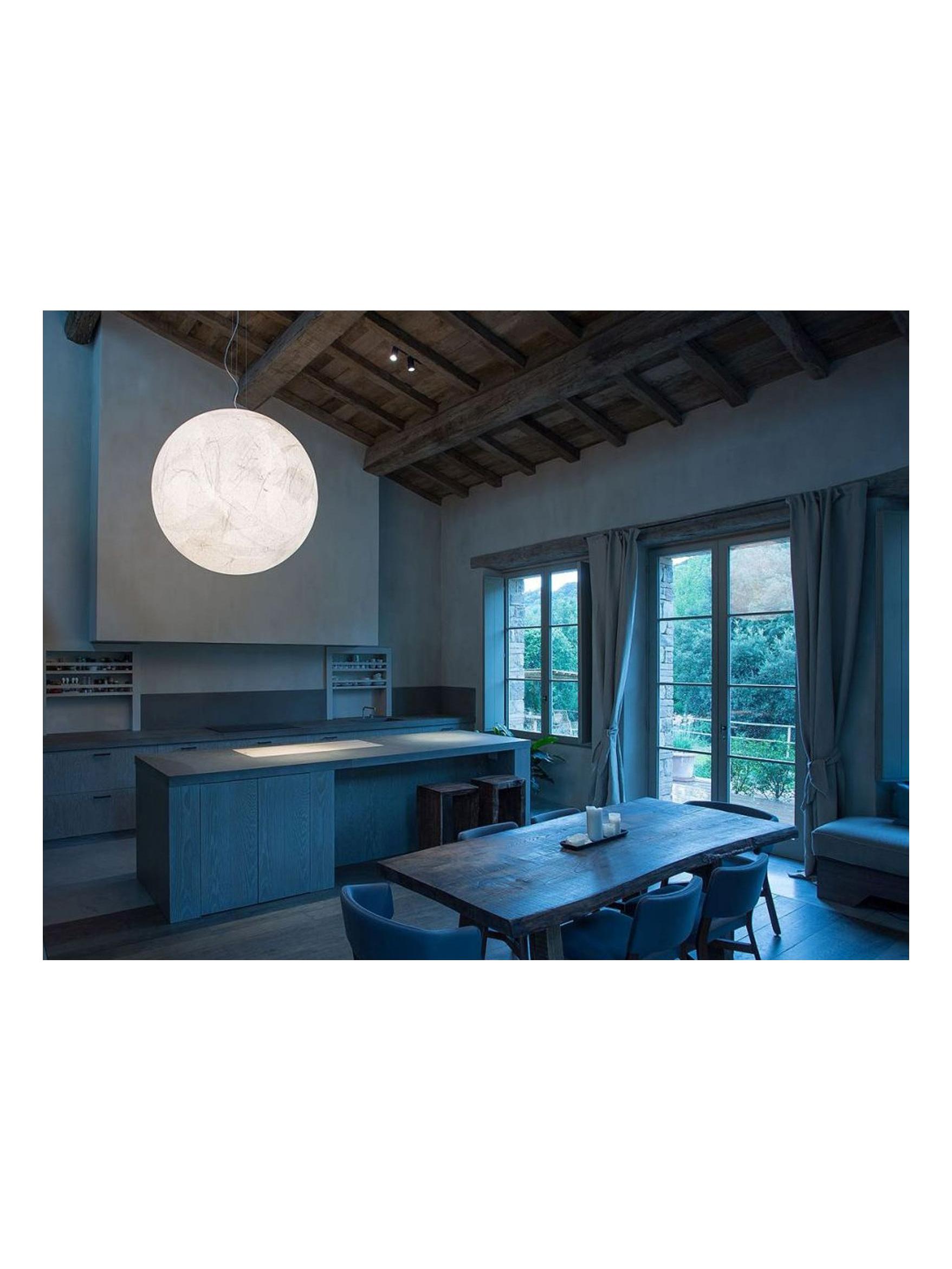 https://objectstorage.ap-seoul-1.oraclecloud.com/n/cnk6gaix2gpw/b/loqoqo-conv/o/davide-groppi/moon-60-o-suspension-lamp/moon_collection_1_3.jpg