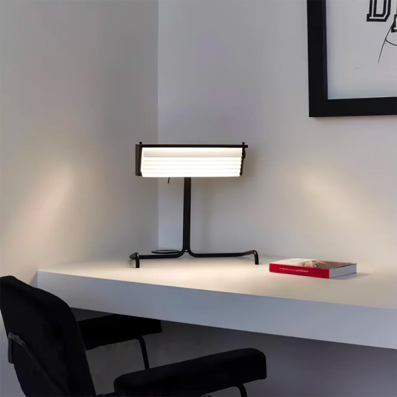 https://objectstorage.ap-seoul-1.oraclecloud.com/n/cnk6gaix2gpw/b/loqoqo-conv/o/dcw/biny-table-lamp/116559.jpg