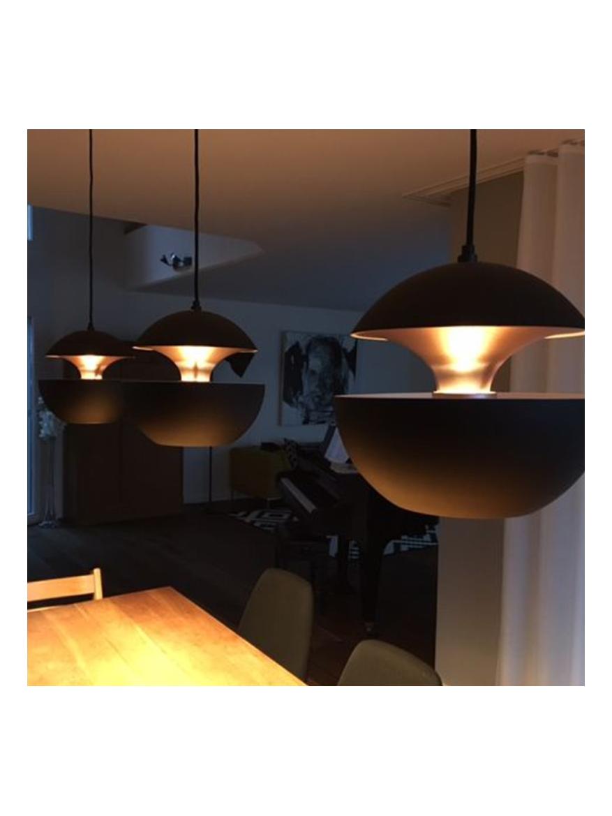 https://objectstorage.ap-seoul-1.oraclecloud.com/n/cnk6gaix2gpw/b/loqoqo-conv/o/dcw/here-comes-the-sun-led-suspension-lamp/151188.jpg