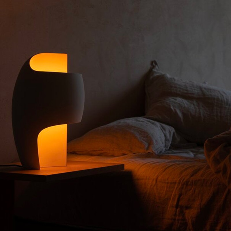 https://objectstorage.ap-seoul-1.oraclecloud.com/n/cnk6gaix2gpw/b/loqoqo-conv/o/dcw/la-lampe-b-table-lamp/116316.jpg