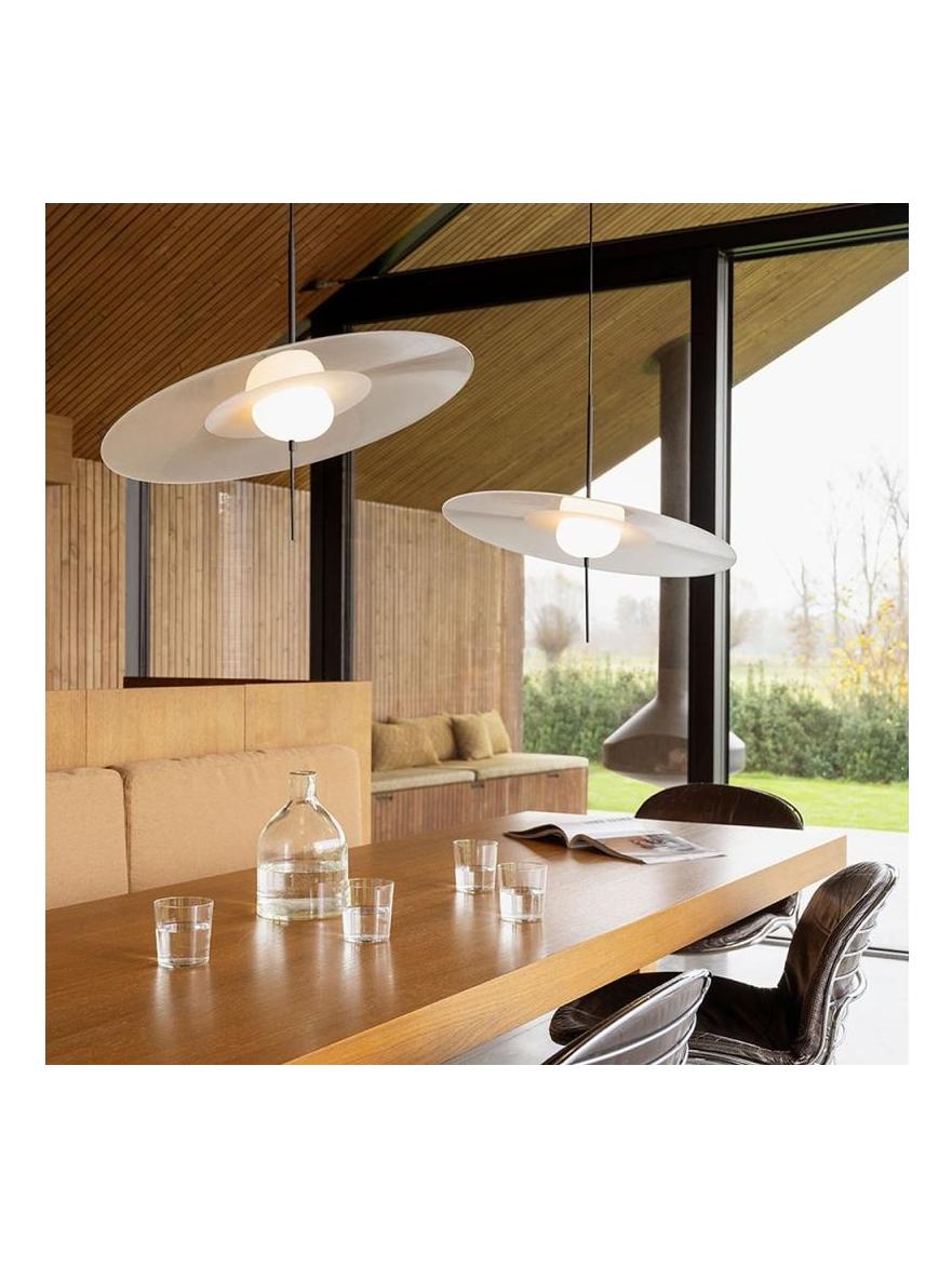 https://objectstorage.ap-seoul-1.oraclecloud.com/n/cnk6gaix2gpw/b/loqoqo-conv/o/dcw/mono-led-suspension-lamp/153045.jpg