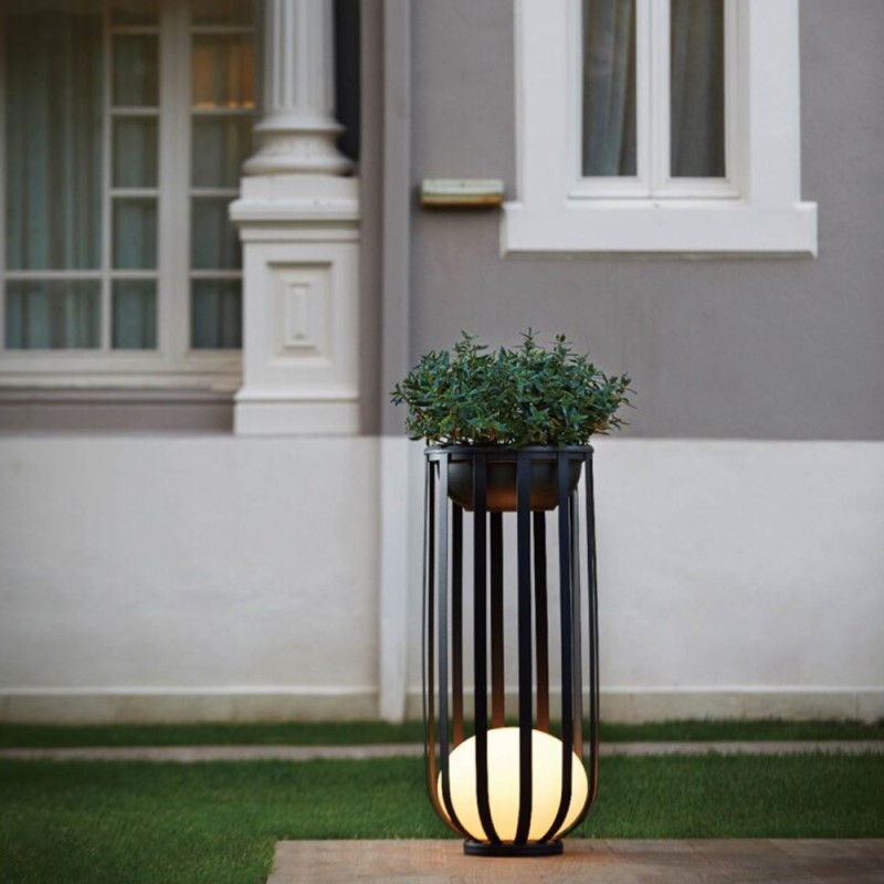 https://objectstorage.ap-seoul-1.oraclecloud.com/n/cnk6gaix2gpw/b/loqoqo-conv/o/estiluz/bols-floor-lamp-for-outdoor/93130.jpg