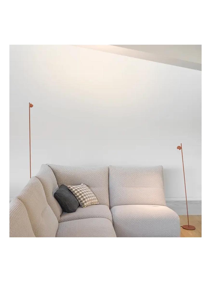 https://objectstorage.ap-seoul-1.oraclecloud.com/n/cnk6gaix2gpw/b/loqoqo-conv/o/estiluz/compass-reading-led-floor-lamp/165262.jpg