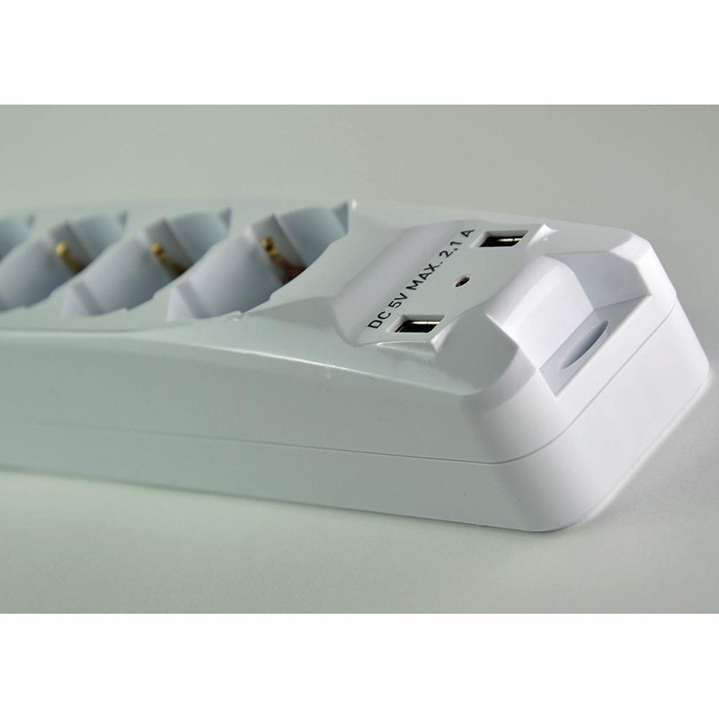 https://objectstorage.ap-seoul-1.oraclecloud.com/n/cnk6gaix2gpw/b/loqoqo-conv/o/fai/table-multiple-with-switch-5-universal-plug-sockets-16-a-and-2-usb/21869.jpg