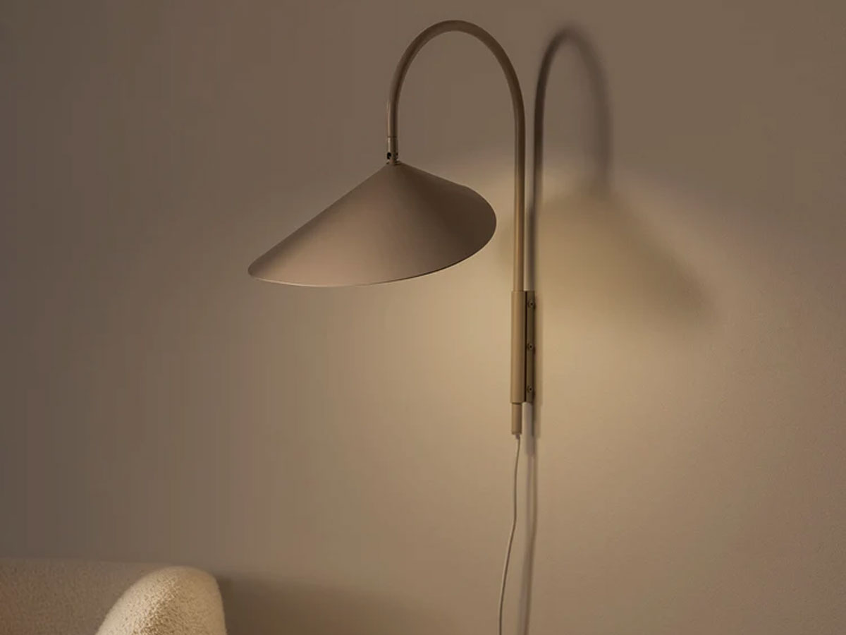 https://objectstorage.ap-seoul-1.oraclecloud.com/n/cnk6gaix2gpw/b/loqoqo-conv/o/ferm-living/arum-swivel-wall-lamp/LAMPADADAPARETEARUMSWCASHMERE.jpg