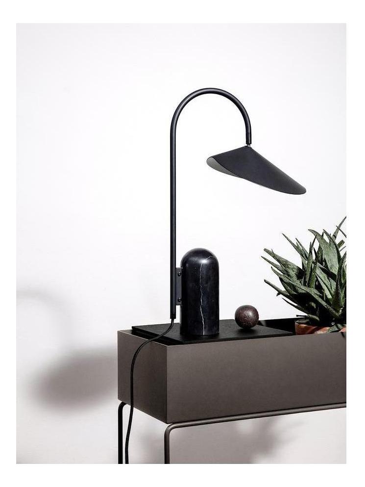 https://objectstorage.ap-seoul-1.oraclecloud.com/n/cnk6gaix2gpw/b/loqoqo-conv/o/ferm-living/arum-table-lamp/90043a84-7017-43f9-9e7a-0f30af8b9b42.jpg