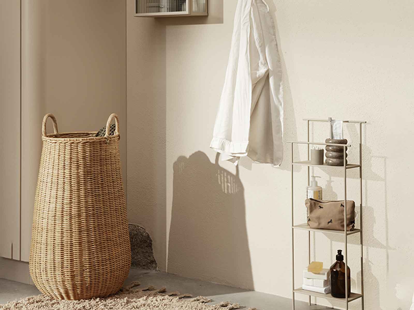 https://objectstorage.ap-seoul-1.oraclecloud.com/n/cnk6gaix2gpw/b/loqoqo-conv/o/ferm-living/braided-laundry-basket/braided-laundry-basket-ferm-living.jpg