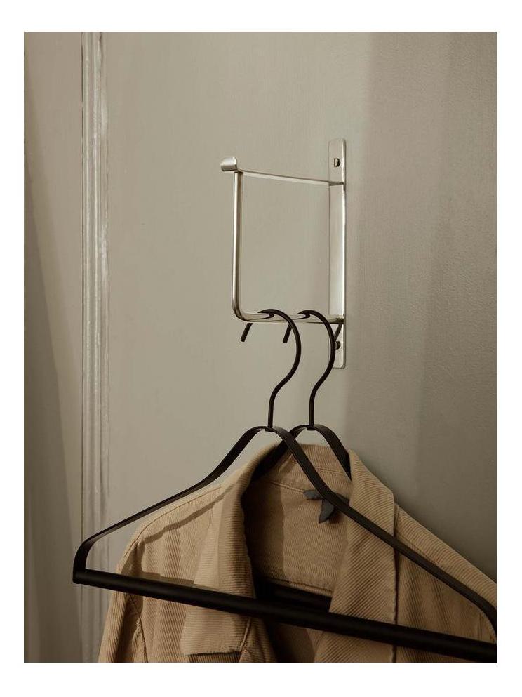 https://objectstorage.ap-seoul-1.oraclecloud.com/n/cnk6gaix2gpw/b/loqoqo-conv/o/ferm-living/coat-hanger-set-of-3/aded46b9-5f84-4a2d-bd0c-91e5312ec15f.jpg