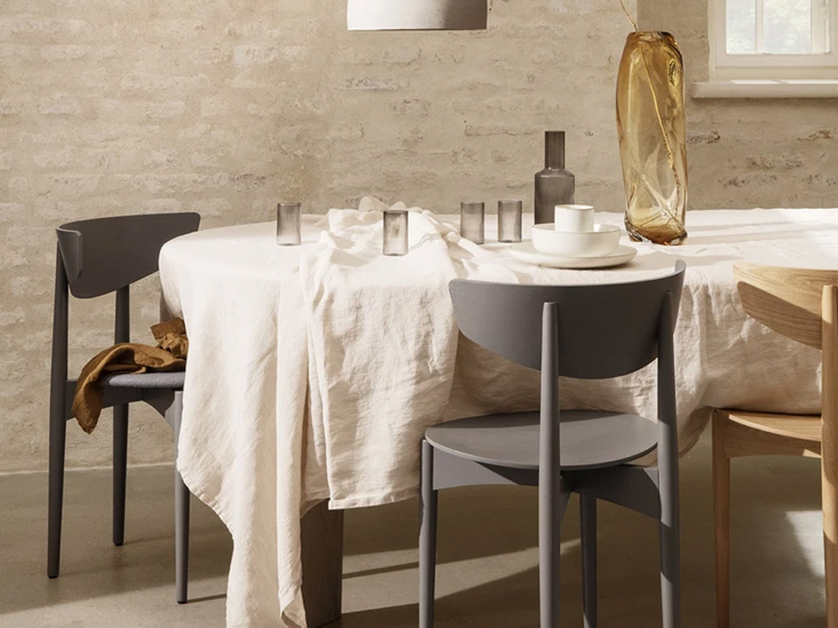 https://objectstorage.ap-seoul-1.oraclecloud.com/n/cnk6gaix2gpw/b/loqoqo-conv/o/ferm-living/herman-dining-chair-wood/herman-dining-chair---wood-warm-grey-2.jpg