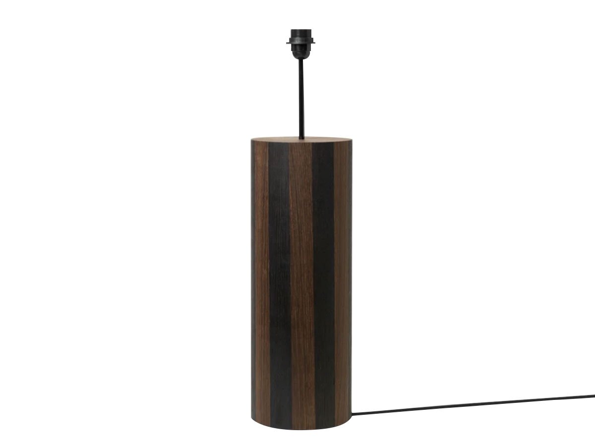 https://objectstorage.ap-seoul-1.oraclecloud.com/n/cnk6gaix2gpw/b/loqoqo-conv/o/ferm-living/post-floor-lamp-base/post-base-floor-lamp-by-ferm-living-brand.jpg