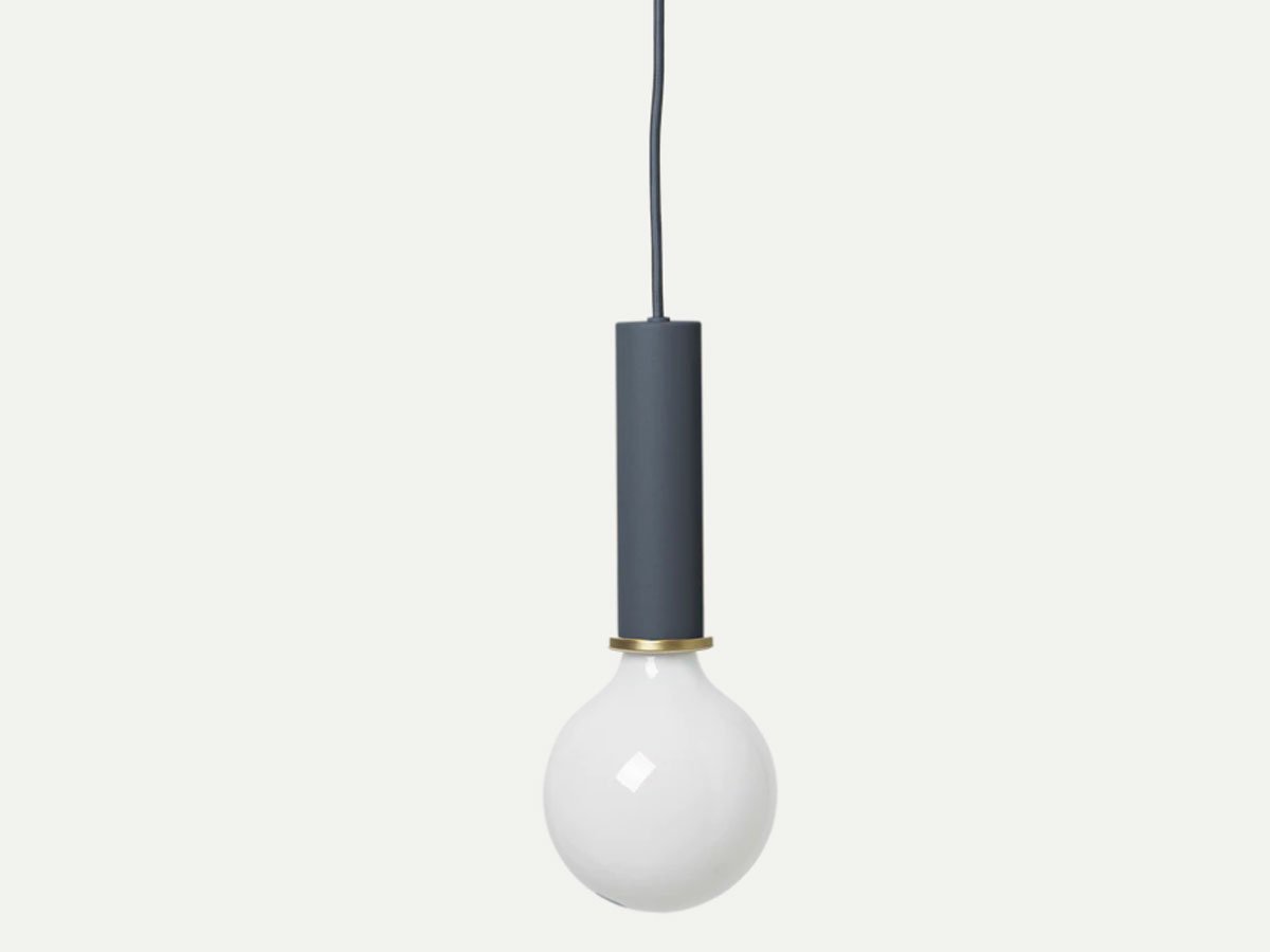 https://objectstorage.ap-seoul-1.oraclecloud.com/n/cnk6gaix2gpw/b/loqoqo-conv/o/ferm-living/socket-high-suspension-lamp/socketdarkblue.jpg