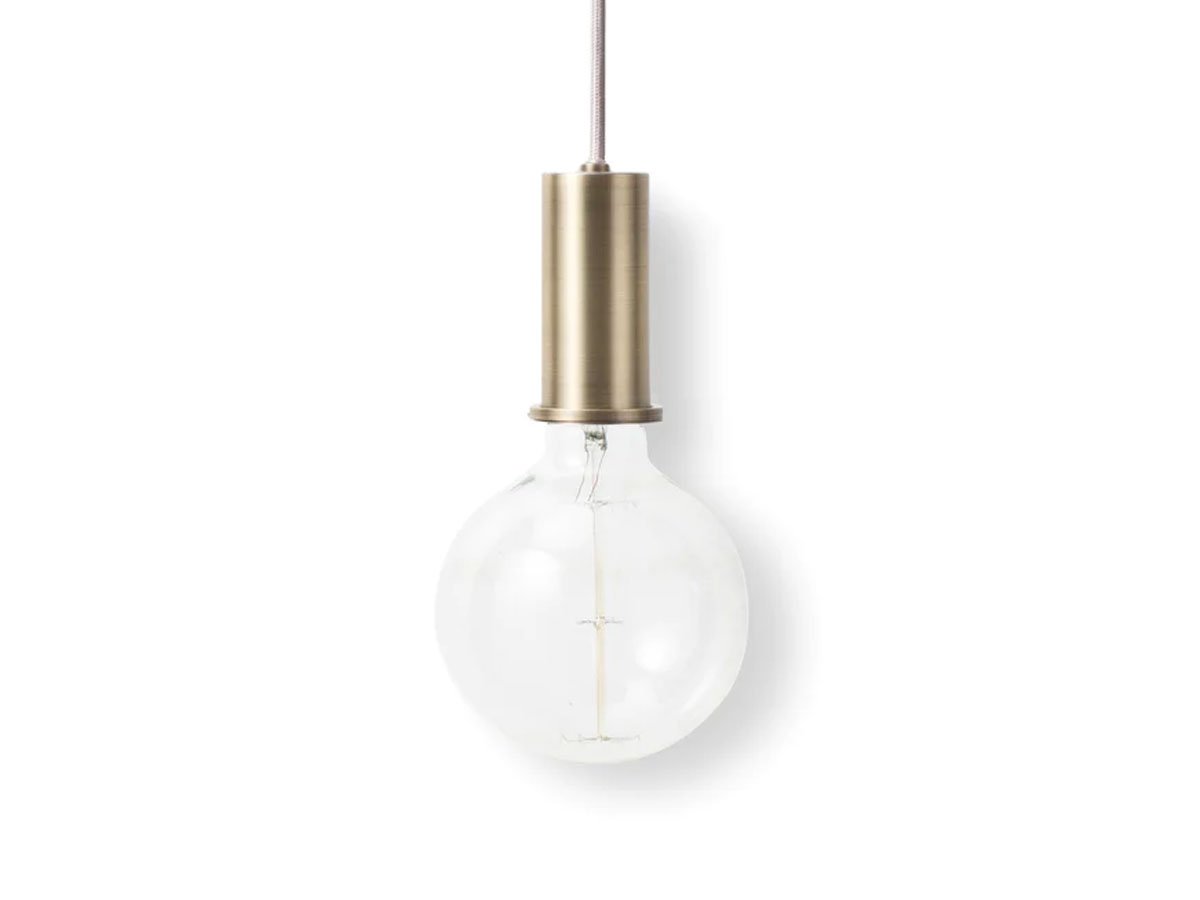 https://objectstorage.ap-seoul-1.oraclecloud.com/n/cnk6gaix2gpw/b/loqoqo-conv/o/ferm-living/socket-pendant-low/socket-low-brass-.jpg