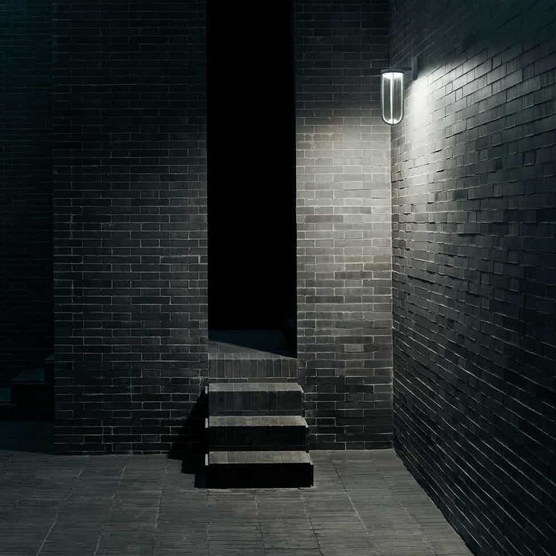 https://objectstorage.ap-seoul-1.oraclecloud.com/n/cnk6gaix2gpw/b/loqoqo-conv/o/flos-architectural/flos-in-vitro-wall-led-outdoor-lamp/29889.jpg