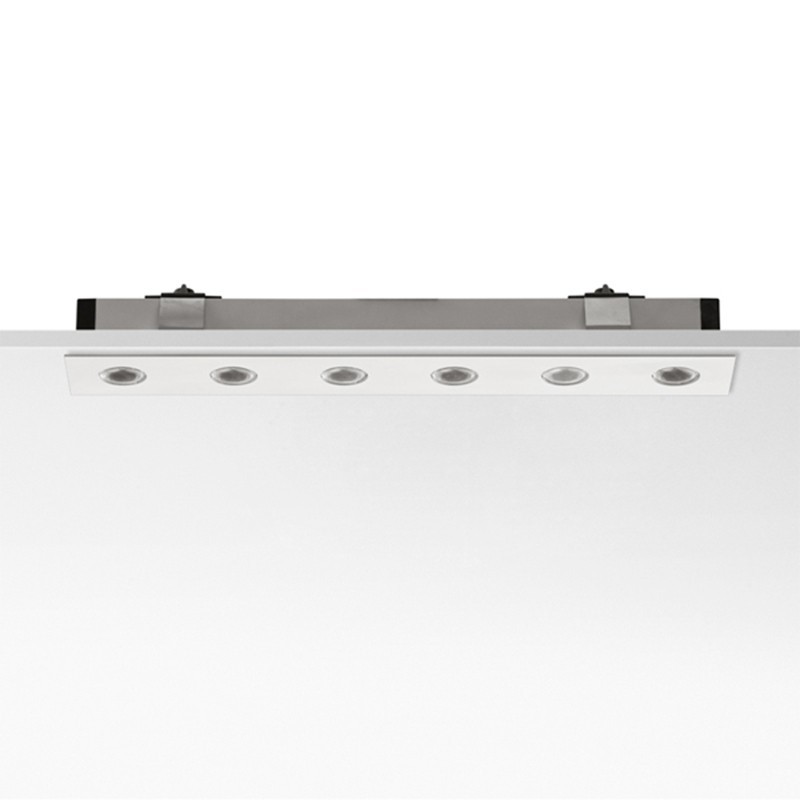 https://objectstorage.ap-seoul-1.oraclecloud.com/n/cnk6gaix2gpw/b/loqoqo-conv/o/flos-architectural/flos-led-curtain-recessed-bar-for-direct-lighting-elliptical-lens/16946.jpg
