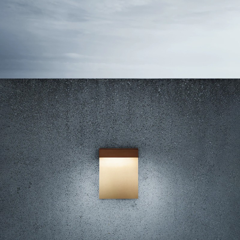 https://objectstorage.ap-seoul-1.oraclecloud.com/n/cnk6gaix2gpw/b/loqoqo-conv/o/flos-architectural/flos-real-matter-led-recessed-wall-lamp-brushed-gold-ip-65/80840.jpg