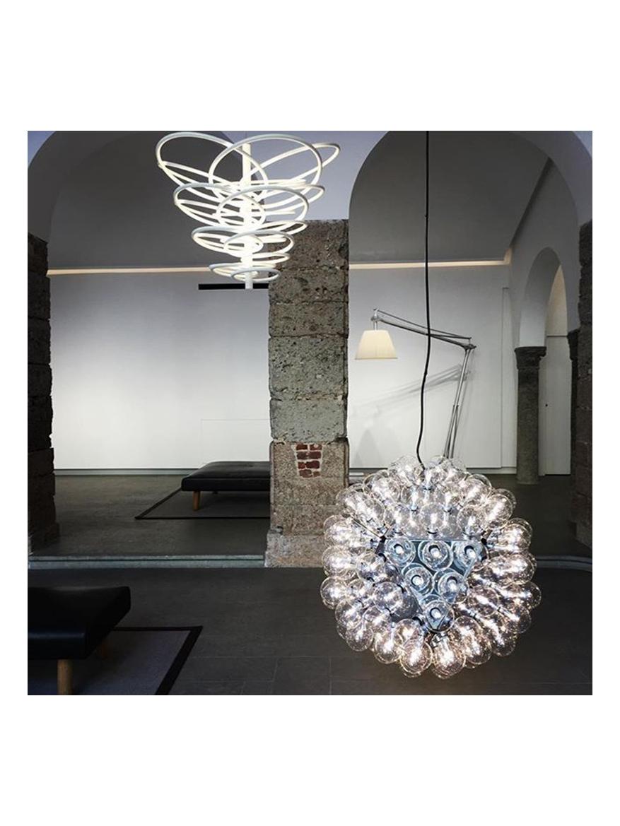 https://objectstorage.ap-seoul-1.oraclecloud.com/n/cnk6gaix2gpw/b/loqoqo-conv/o/flos/2620-led-suspension-lamp-chandelier/22403.jpg