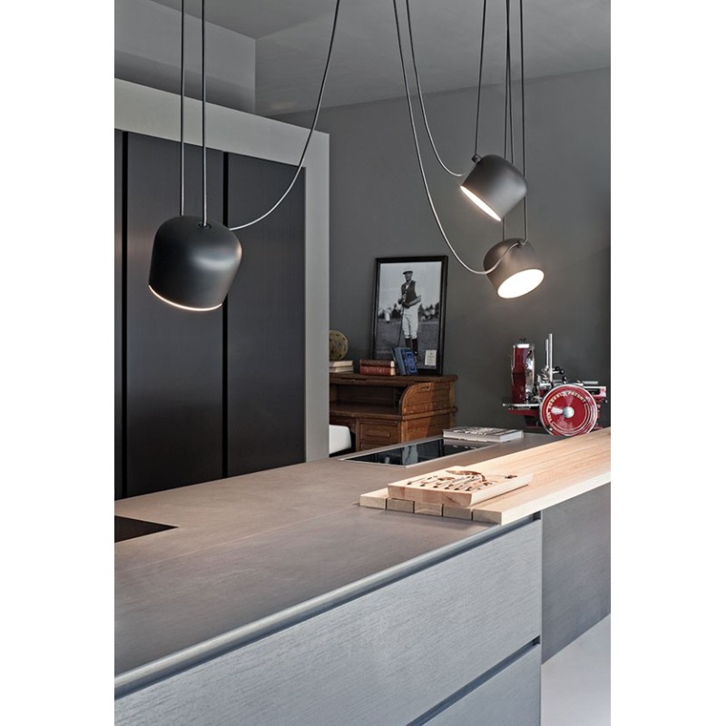 https://objectstorage.ap-seoul-1.oraclecloud.com/n/cnk6gaix2gpw/b/loqoqo-conv/o/flos/aim-x-3-led-suspension-pendant-lamp-anodized-silver/42416.jpg