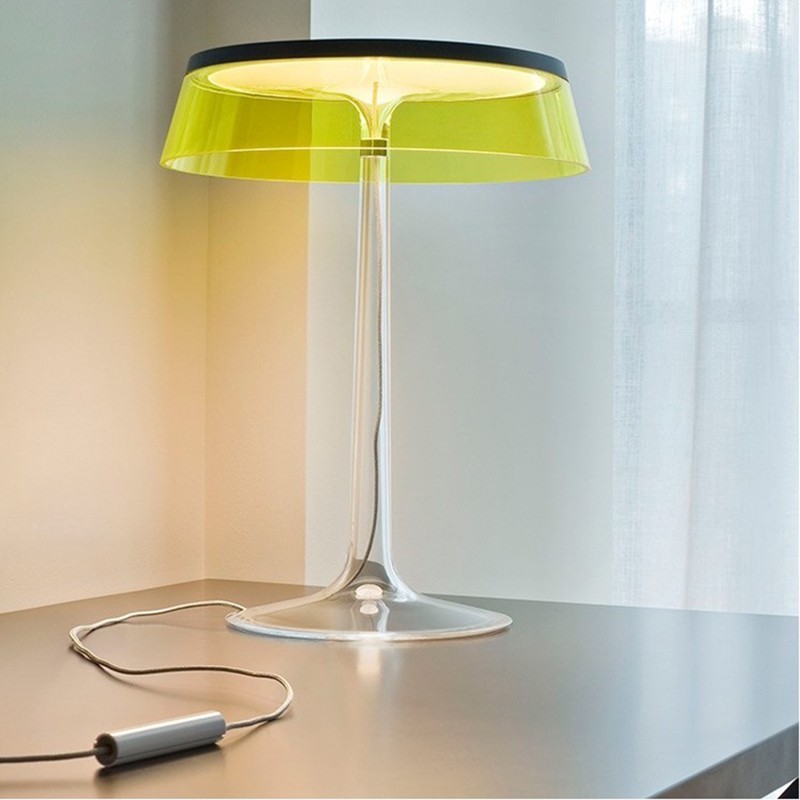 https://objectstorage.ap-seoul-1.oraclecloud.com/n/cnk6gaix2gpw/b/loqoqo-conv/o/flos/bon-jour-led-table-lamp-dimmable-top-copper-and-yellow-crown/21518.jpg