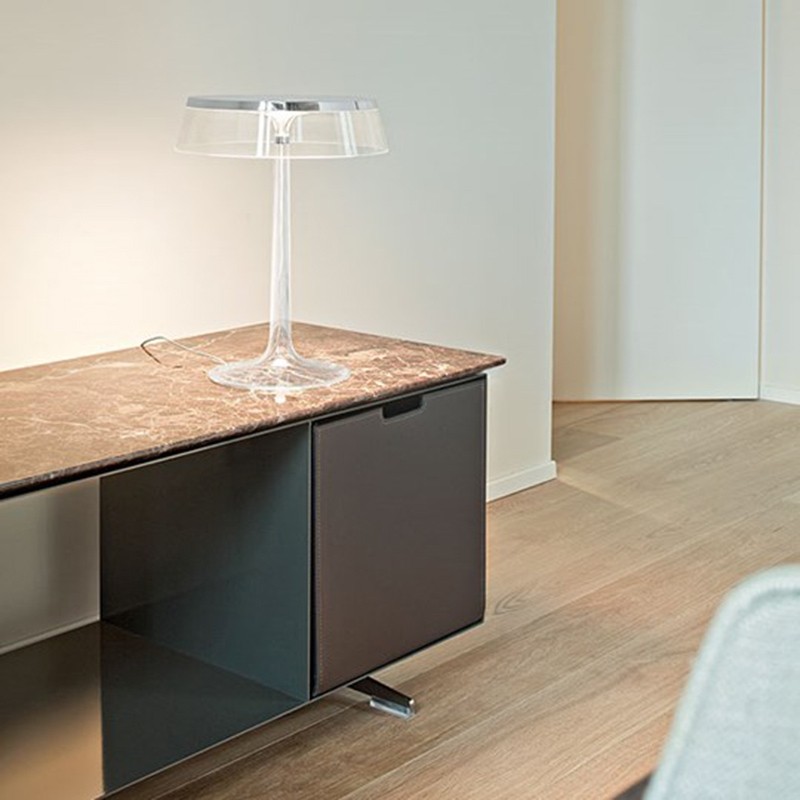 https://objectstorage.ap-seoul-1.oraclecloud.com/n/cnk6gaix2gpw/b/loqoqo-conv/o/flos/bon-jour-led-table-lamp-top-chrome-transparent-crown/2464.jpg
