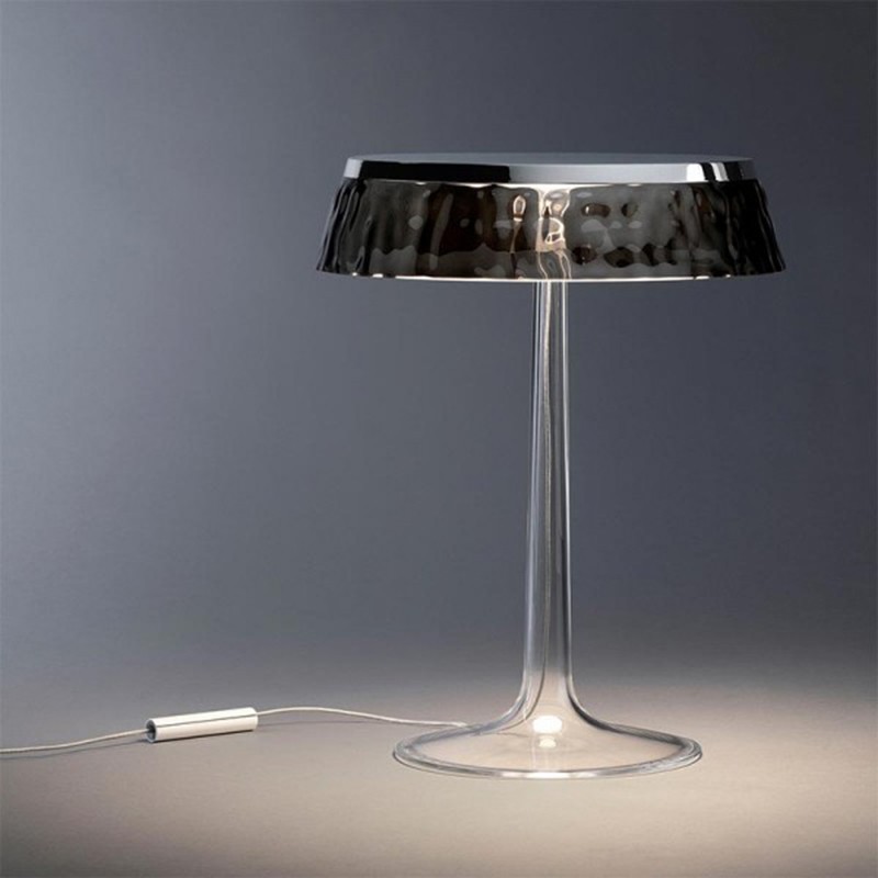 https://objectstorage.ap-seoul-1.oraclecloud.com/n/cnk6gaix2gpw/b/loqoqo-conv/o/flos/bon-jour-led-table-lamp-white-top-fume-crown/17846.jpg
