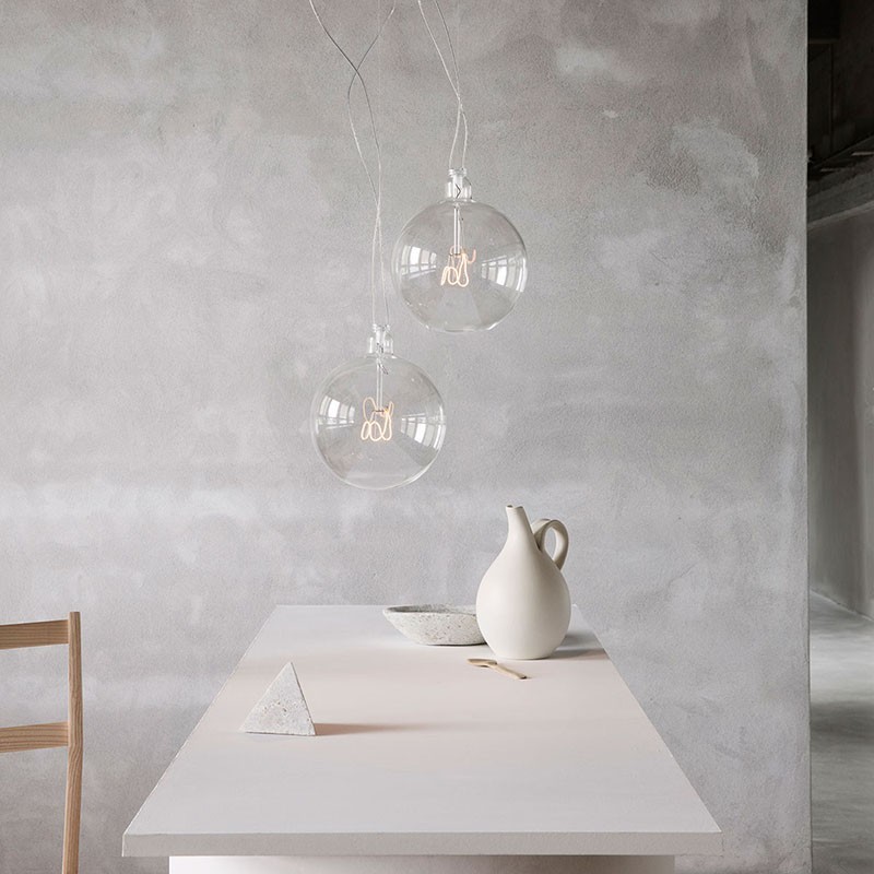 https://objectstorage.ap-seoul-1.oraclecloud.com/n/cnk6gaix2gpw/b/loqoqo-conv/o/flos/bulb-57-suspension-lamp/21228.jpg