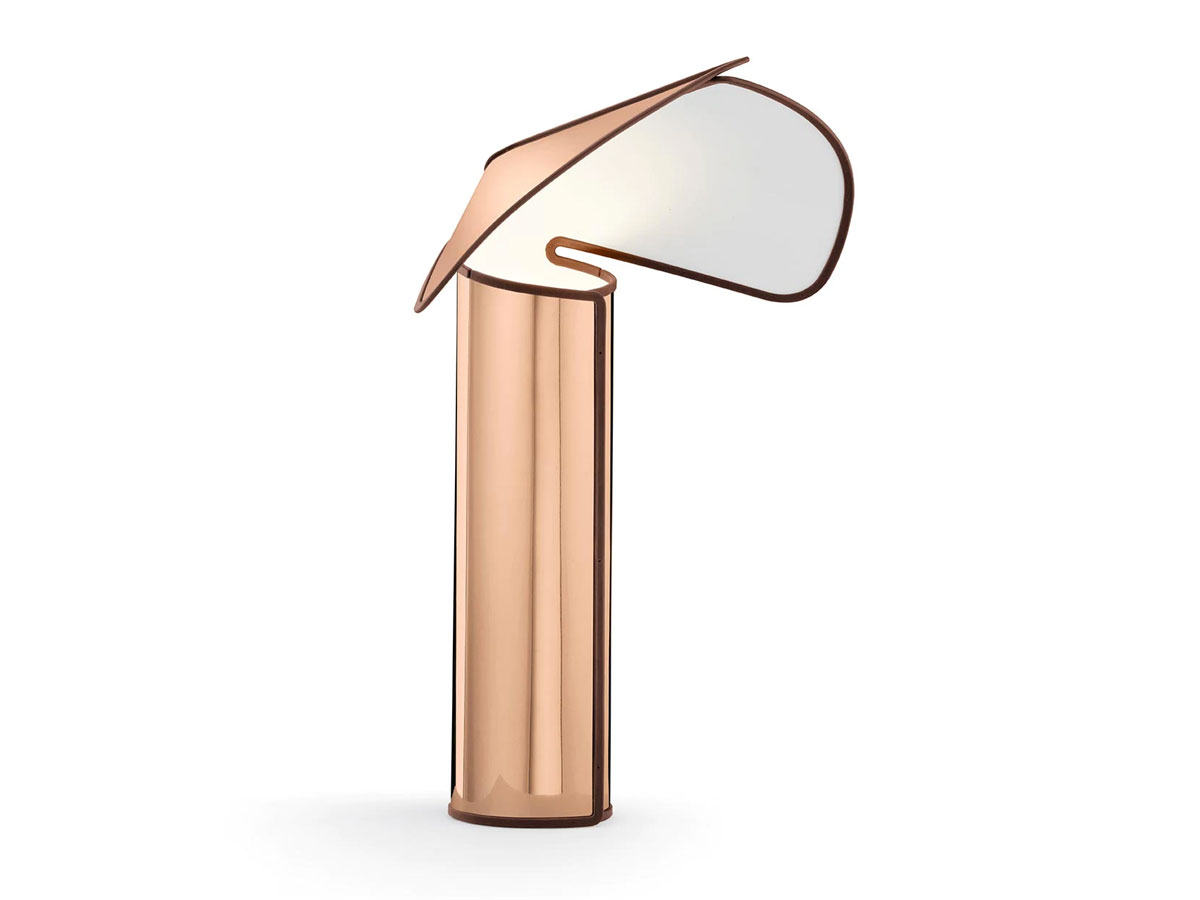 https://objectstorage.ap-seoul-1.oraclecloud.com/n/cnk6gaix2gpw/b/loqoqo-conv/o/flos/chiara-table-lamp/chiara-lampada-da-tavolo-pink-gold.jpg
