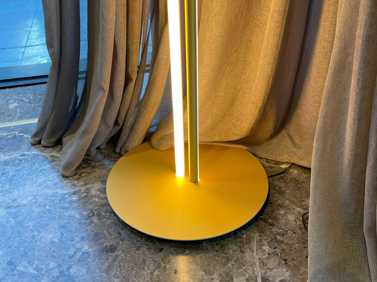 https://objectstorage.ap-seoul-1.oraclecloud.com/n/cnk6gaix2gpw/b/loqoqo-conv/o/flos/coordinates-f-floor-lamp/coordinatesf1flos.jpg