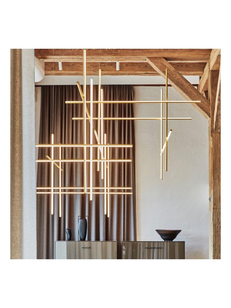 https://objectstorage.ap-seoul-1.oraclecloud.com/n/cnk6gaix2gpw/b/loqoqo-conv/o/flos/coordinates-module-s-led-suspension-chandelier/60935.jpg