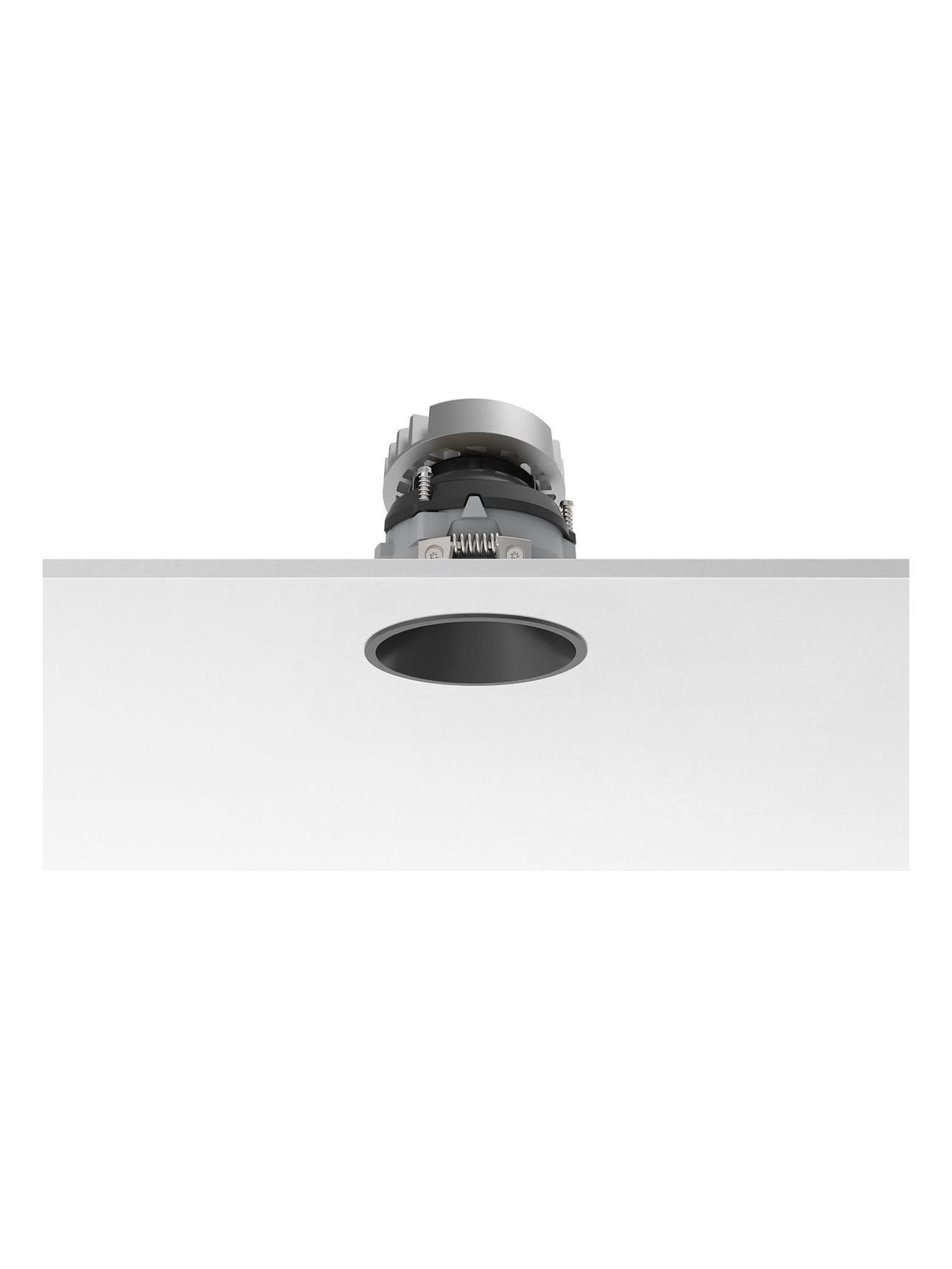 https://objectstorage.ap-seoul-1.oraclecloud.com/n/cnk6gaix2gpw/b/loqoqo-conv/o/flos/easy-kap-o-80-adjustable-optic-flood-ceiling-lamp/easy-kap-blk.jpg
