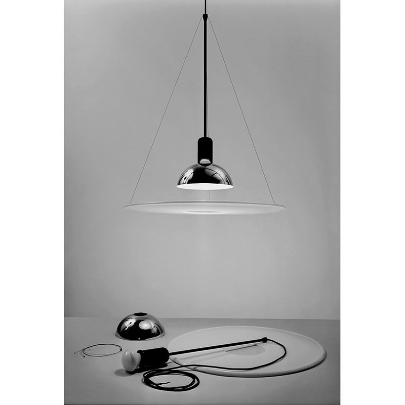 https://objectstorage.ap-seoul-1.oraclecloud.com/n/cnk6gaix2gpw/b/loqoqo-conv/o/flos/frisbi-pendant-suspension-lamp-chandelier/13627.jpg