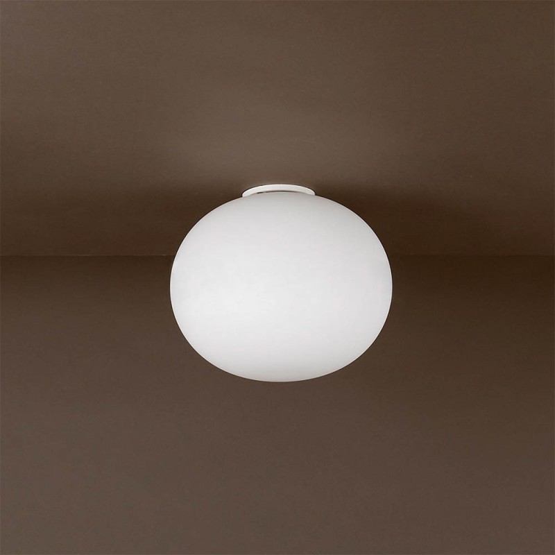 https://objectstorage.ap-seoul-1.oraclecloud.com/n/cnk6gaix2gpw/b/loqoqo-conv/o/flos/glo-ball-c-2-glass-ceiling-lamp/46818.jpg