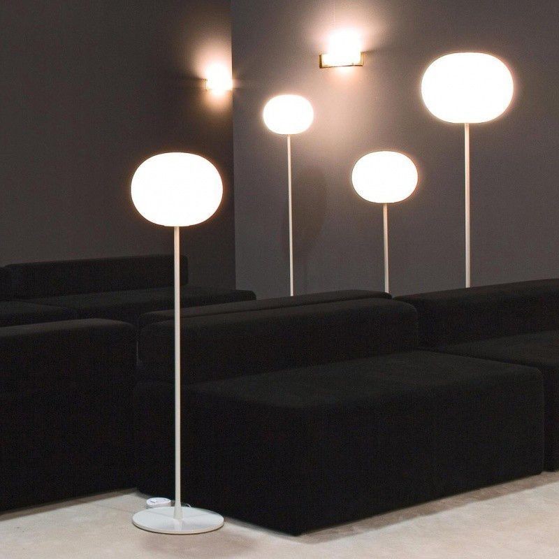 https://objectstorage.ap-seoul-1.oraclecloud.com/n/cnk6gaix2gpw/b/loqoqo-conv/o/flos/glo-ball-f-3-floor-lamp-silver/6879.jpg