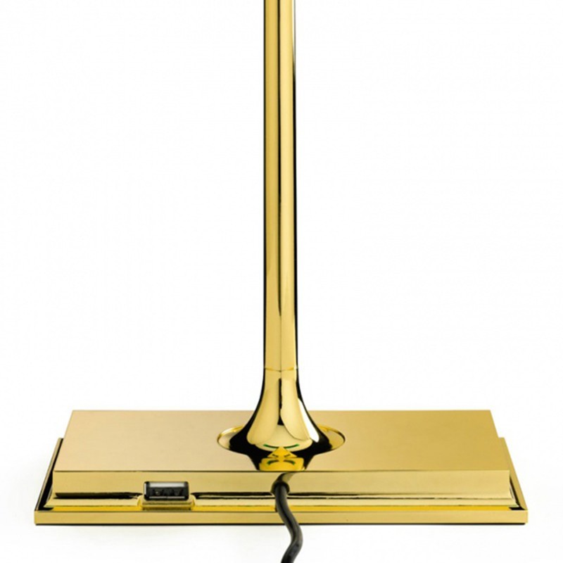https://objectstorage.ap-seoul-1.oraclecloud.com/n/cnk6gaix2gpw/b/loqoqo-conv/o/flos/goldman-led-table-lamp-brass-green/12742.jpg