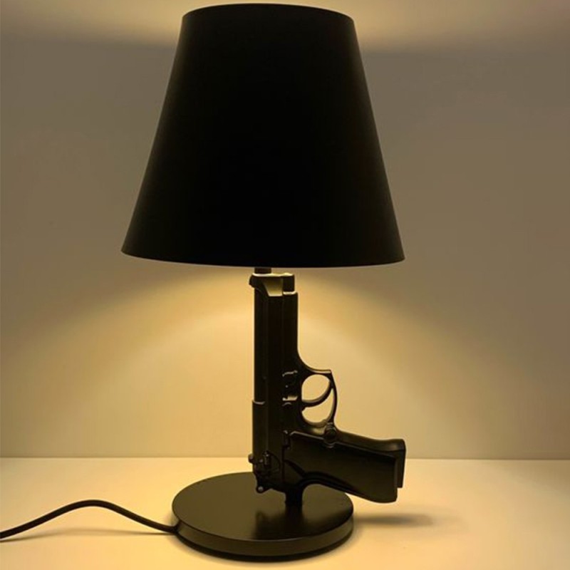 https://objectstorage.ap-seoul-1.oraclecloud.com/n/cnk6gaix2gpw/b/loqoqo-conv/o/flos/guns-bedside-gun-table-lamp-beretta-92/63035.jpg