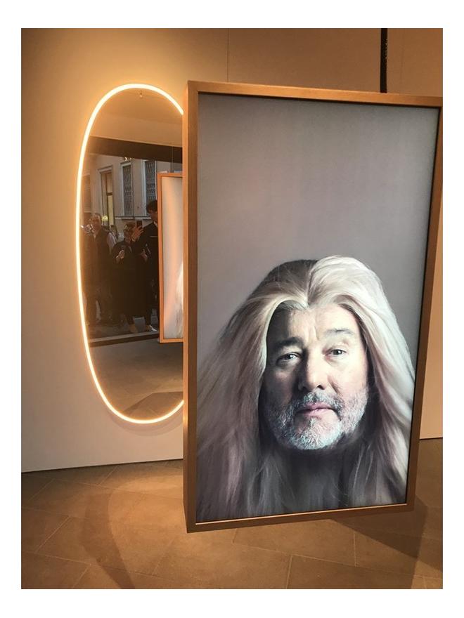 https://objectstorage.ap-seoul-1.oraclecloud.com/n/cnk6gaix2gpw/b/loqoqo-conv/o/flos/la-plus-belle-led-wall-lamp-mirror/18372.jpg