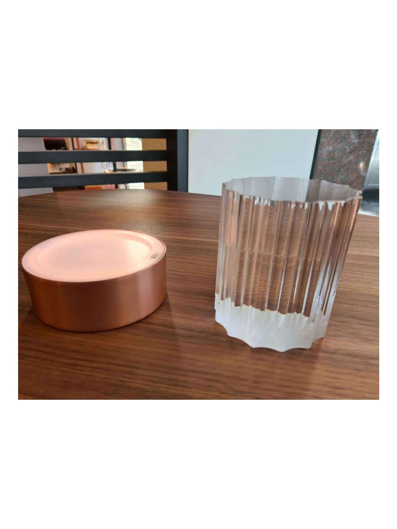 https://objectstorage.ap-seoul-1.oraclecloud.com/n/cnk6gaix2gpw/b/loqoqo-conv/o/flos/last-order-fluted-table-lamp/last-order-fluted-by-flos.jpg