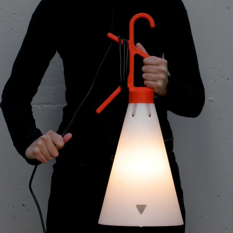 https://objectstorage.ap-seoul-1.oraclecloud.com/n/cnk6gaix2gpw/b/loqoqo-conv/o/flos/mayday-portable-or-table-lamp-orange-color/63835.jpg