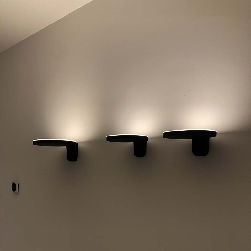 https://objectstorage.ap-seoul-1.oraclecloud.com/n/cnk6gaix2gpw/b/loqoqo-conv/o/flos/oplight-w-1-led-dimmable-wall-lamp-applique/44861.jpg