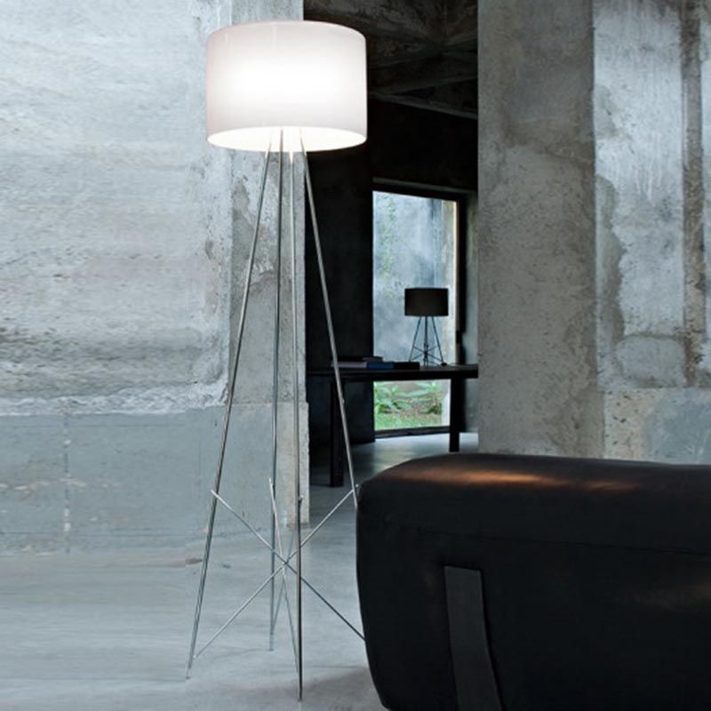 https://objectstorage.ap-seoul-1.oraclecloud.com/n/cnk6gaix2gpw/b/loqoqo-conv/o/flos/ray-f-2-floor-lamp-glass/12316.jpg