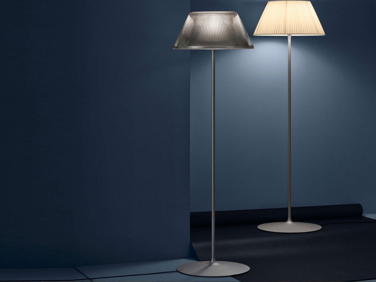 https://objectstorage.ap-seoul-1.oraclecloud.com/n/cnk6gaix2gpw/b/loqoqo-conv/o/flos/romeo-moon-f-floor-lamp/romeo-moon-f-lamps-floor.jpg