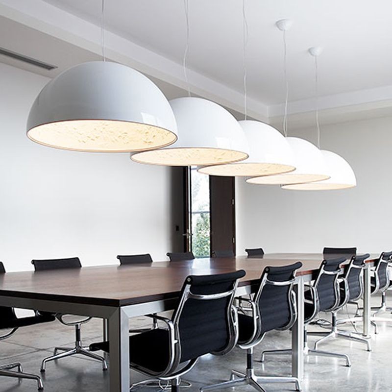 https://objectstorage.ap-seoul-1.oraclecloud.com/n/cnk6gaix2gpw/b/loqoqo-conv/o/flos/skygarden-1-suspension-lamp-in-white/10309.jpg