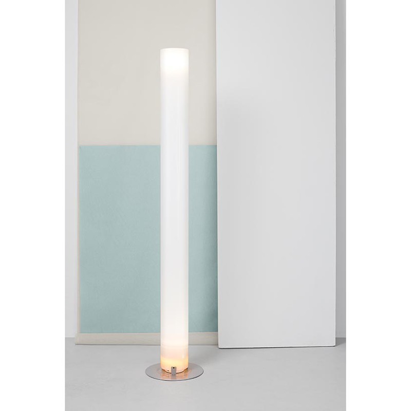 https://objectstorage.ap-seoul-1.oraclecloud.com/n/cnk6gaix2gpw/b/loqoqo-conv/o/flos/stylos-led-floor-lamp/14481.jpg
