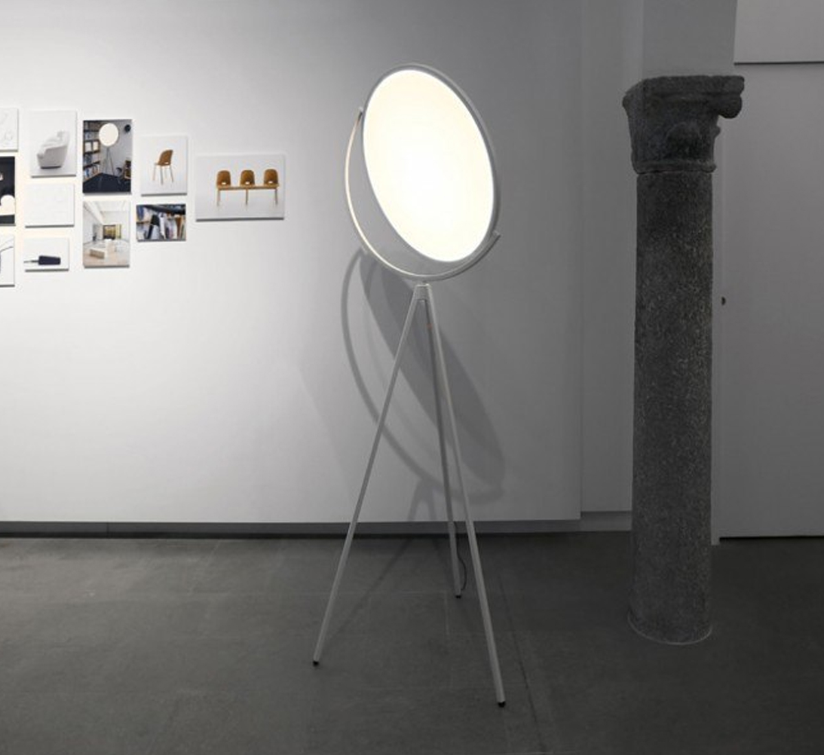 https://objectstorage.ap-seoul-1.oraclecloud.com/n/cnk6gaix2gpw/b/loqoqo-conv/o/flos/superloon-floor-lamp/superloon_ambiente.jpg