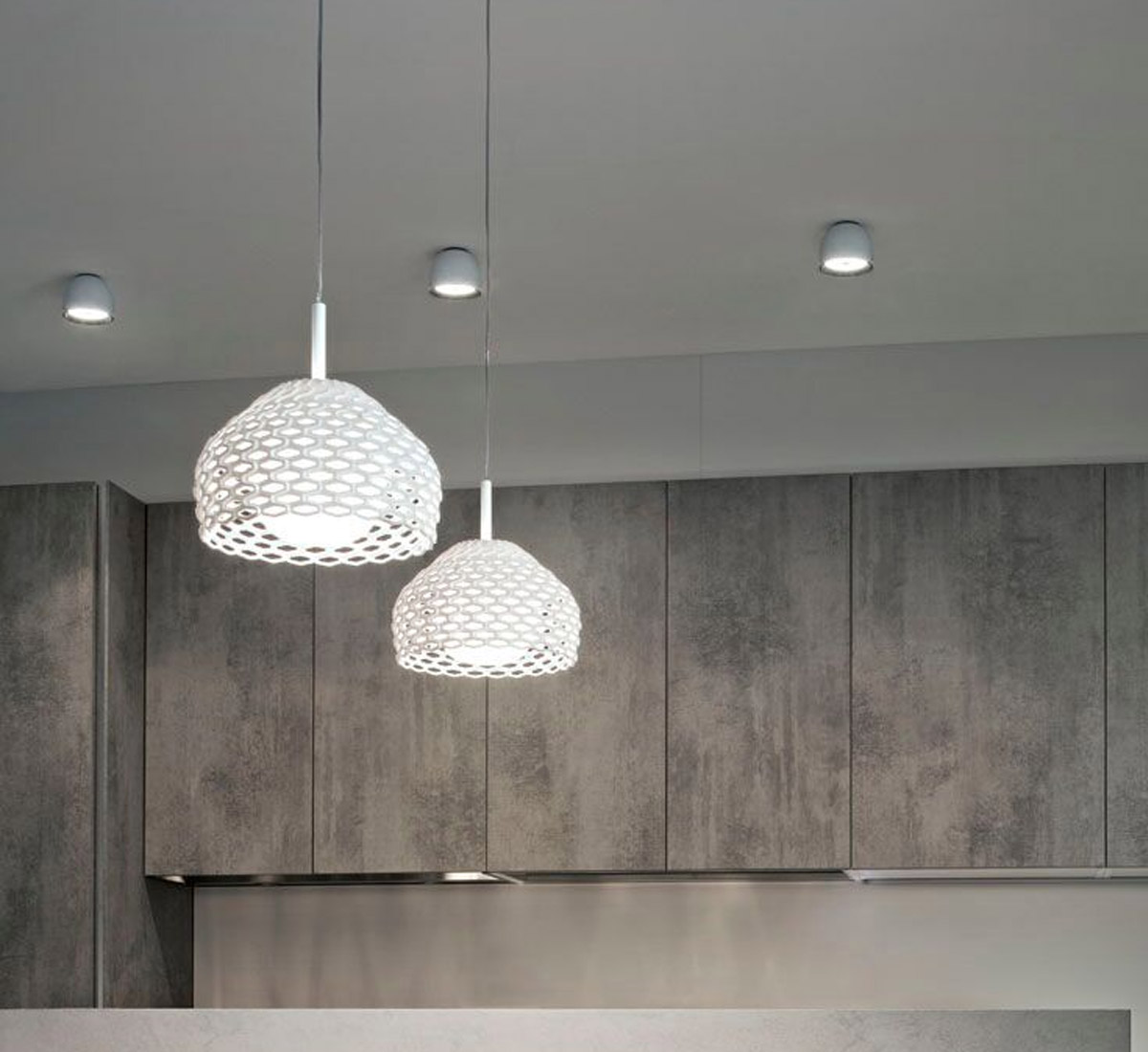 https://objectstorage.ap-seoul-1.oraclecloud.com/n/cnk6gaix2gpw/b/loqoqo-conv/o/flos/tatou-s-2-suspension-lamp/sus.jpg