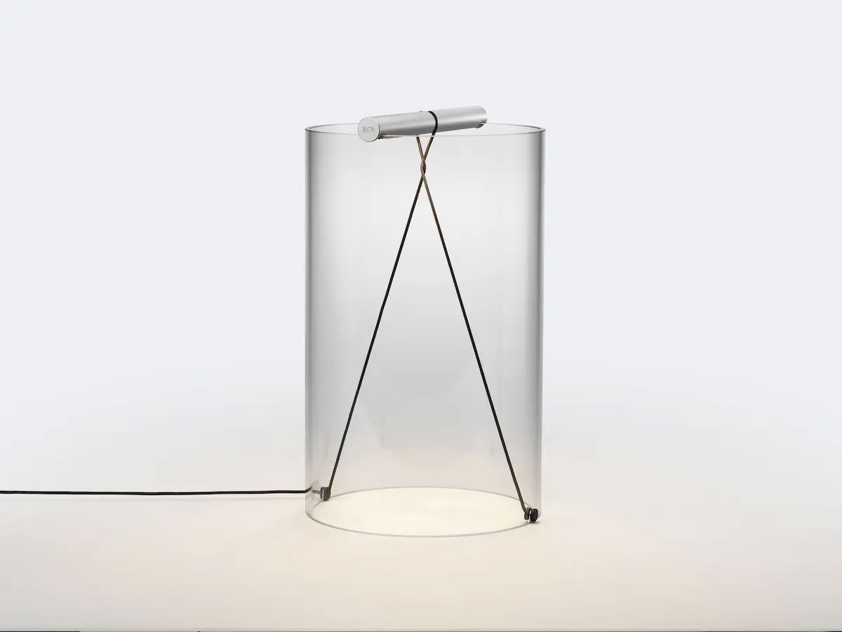 https://objectstorage.ap-seoul-1.oraclecloud.com/n/cnk6gaix2gpw/b/loqoqo-conv/o/flos/to-tie-t-2-table-lamp/totiet2aluf.jpg