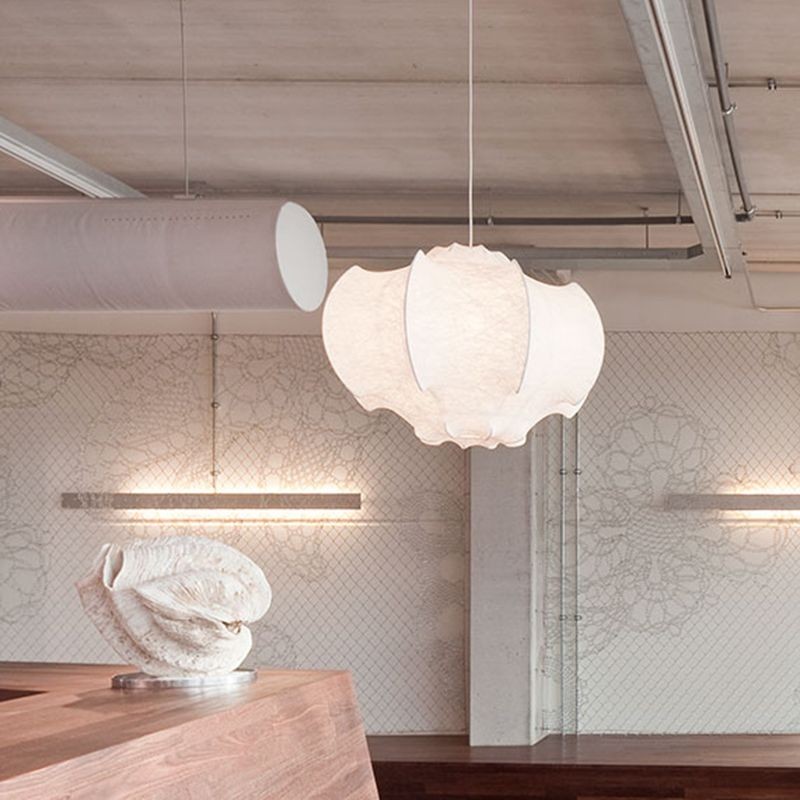 https://objectstorage.ap-seoul-1.oraclecloud.com/n/cnk6gaix2gpw/b/loqoqo-conv/o/flos/viscontea-cocoon-suspension-lamp/12207.jpg