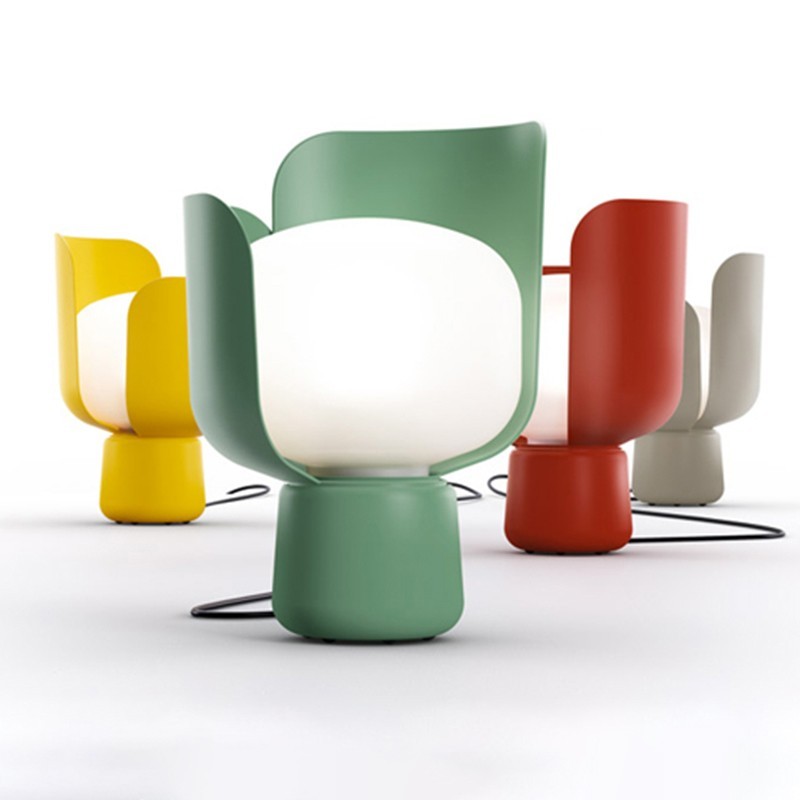 https://objectstorage.ap-seoul-1.oraclecloud.com/n/cnk6gaix2gpw/b/loqoqo-conv/o/fontana-arte/fontana-arte-blom-rotatable-table-lamp/58422.jpg